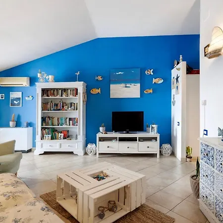 Attico Con Terrazza A Viareggio