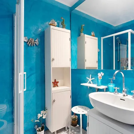 Attico Con Terrazza A Apartment *