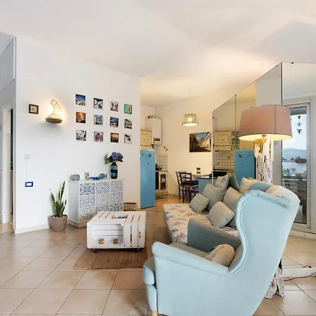 Apartment Attico Con Terrazza A *