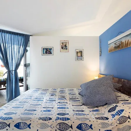 Attico Con Terrazza A Apartment Viareggio